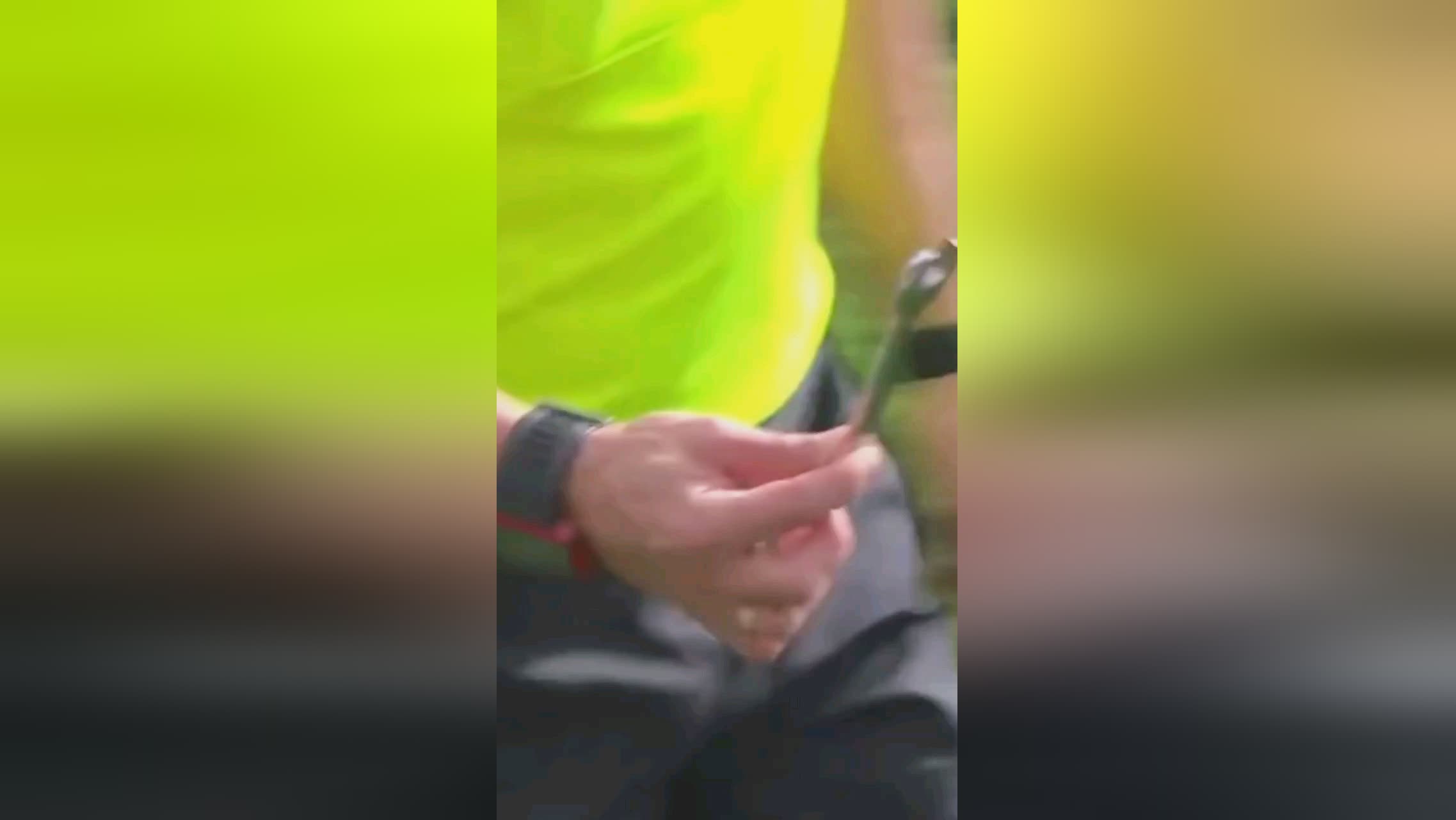 联系