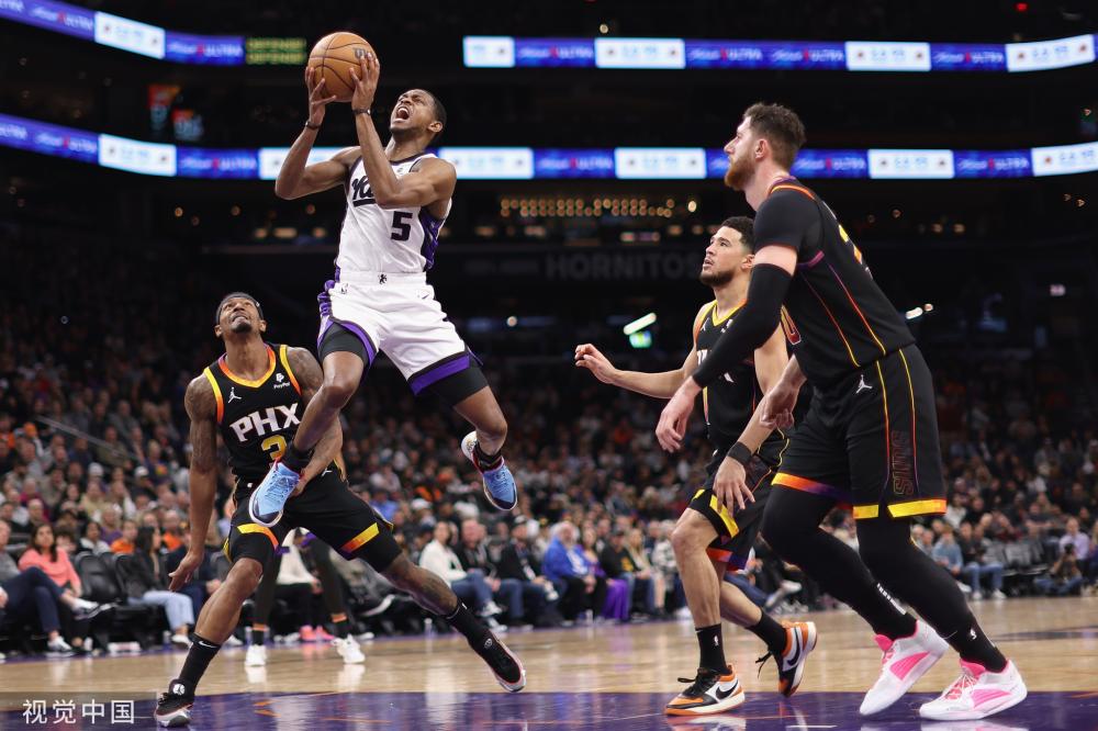 面有相当的 面有相当的