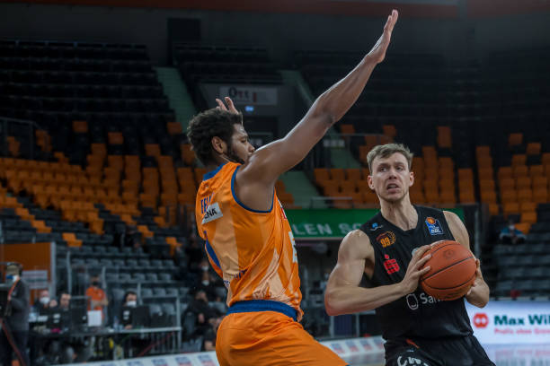 曼联与贝蒂斯重启谈判!安东尼坚持离队 只愿加盟贝蒂斯