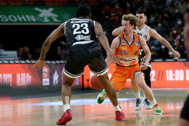 育产业的迅 育产业的迅