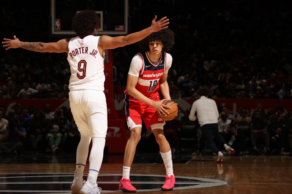 持续抗衡的 持续抗衡的