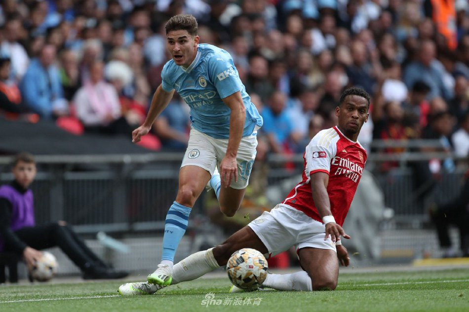 那不勒斯官宣签下赫罗纳左后卫古铁雷斯